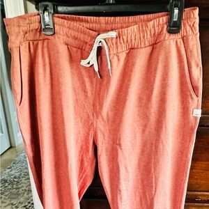 Vuori Performance Joggers Women’s XL Tamarind Heather